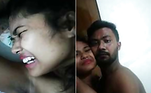 Sexy look Desi Girl First Time Pain Full Sex